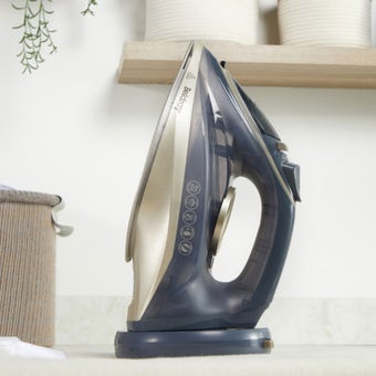 Beldray Titanium 2-in-1 Cordless Steam Iron