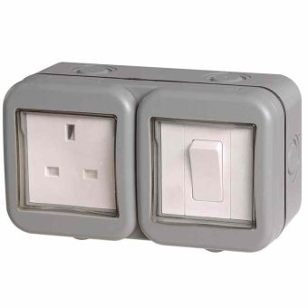 BG Weatherproof IP55 13Amp Socket With 1 Gang Switch