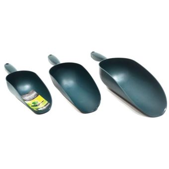3 Piece Plastic Garden Scoop Set