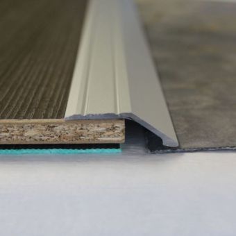 Trojan A47 Self-Adhesive Reducer 15mm White – Smooth Aluminium Floor Transition Strip