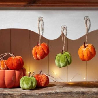 MiniKin 7 Pack - 8cm Miniature Plush Decorative Pumpkins