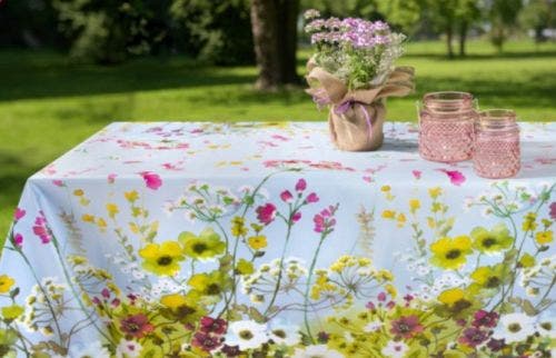 Jungle Of Flowers Oil Cloth - Price Per Meter 