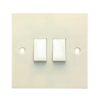 Powermaster 2 Gang 2 Way 6 Amp Switch