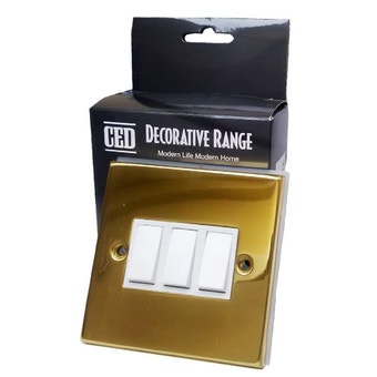 CED Victorian Brass 3 Gang 2-Way Switch