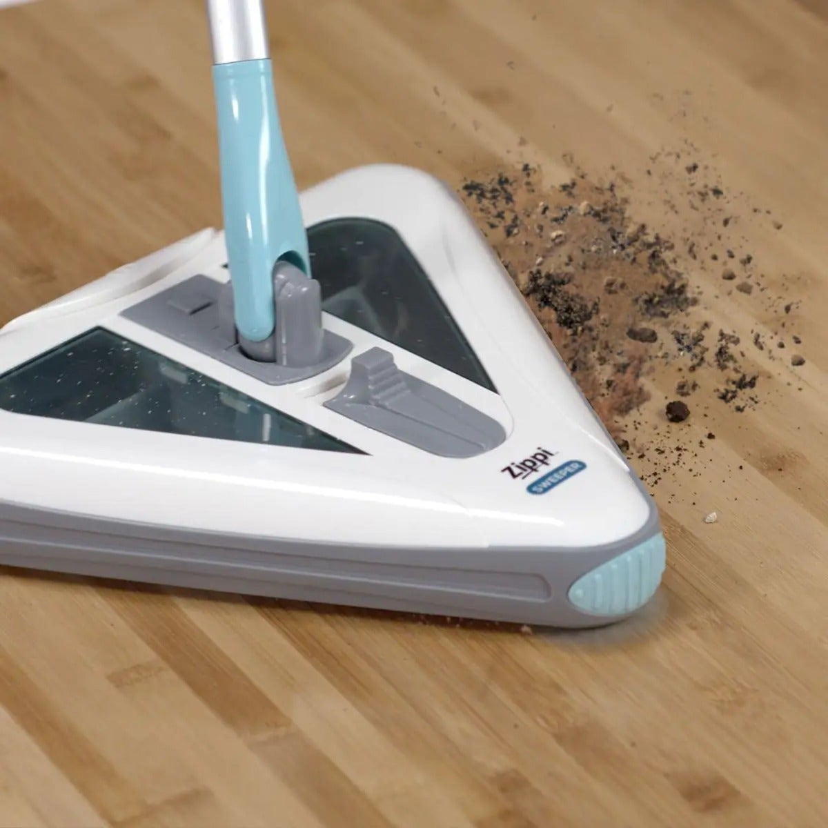 Zippi Carpet Sweeper I Triangular, cordless, lightweight, rechargeable carpet cleaner